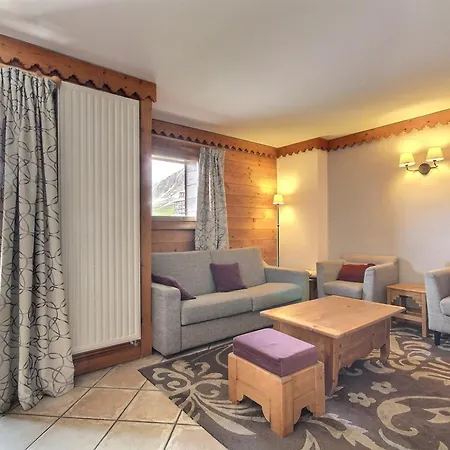 Apartment Duplex 3 Avec Piscine, Parking, Aux Pieds A Aime 2000 - Fr-1-455-243 *