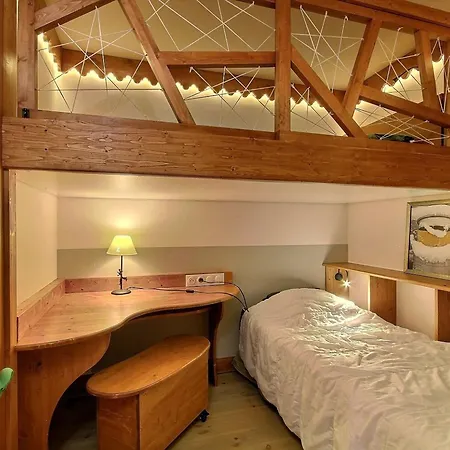 Duplex 3 Avec Piscine, Parking, Aux Pieds A Aime 2000 - Fr-1-455-243